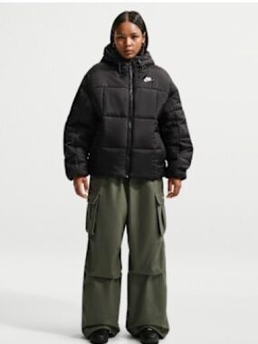 Nike Cargo Pants-Women’s